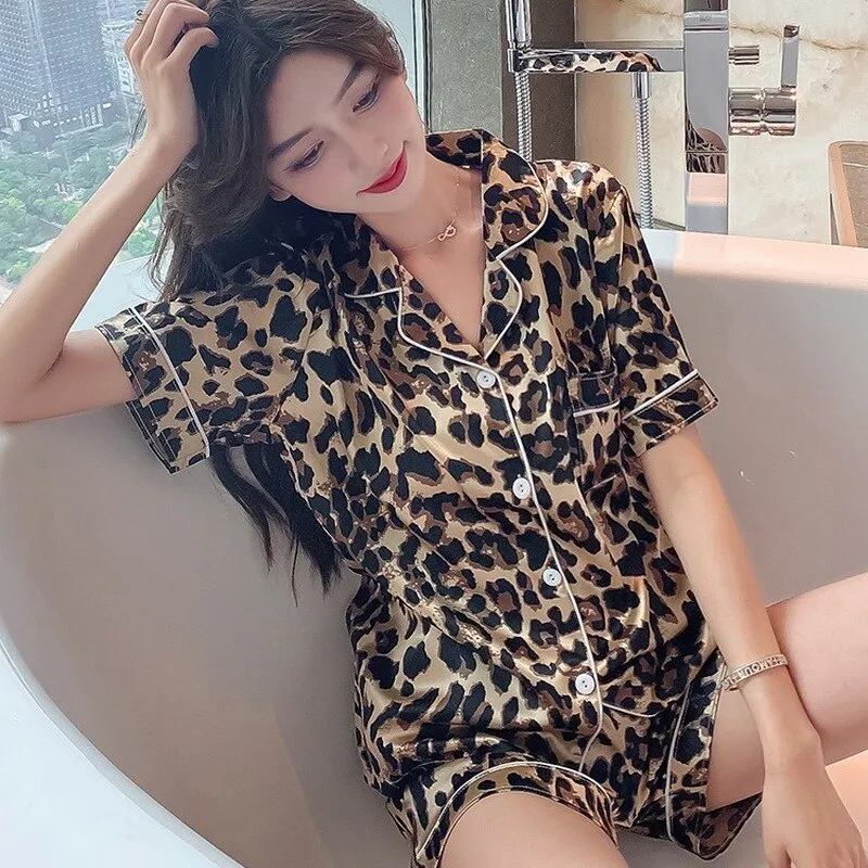 New Silk Pajamas for Women Sweet Leopard Pyjamas Woman Elegant Short Sleeve Short Pant Homewear Ladi